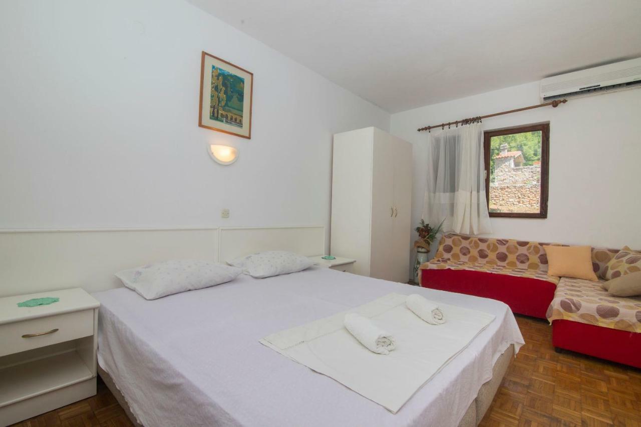 Apartments Tonin Ivan Dolac Εξωτερικό φωτογραφία